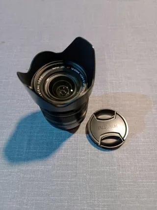 Objetivo Fujifilm XF 18-55mm f/2.8-4 R LM OIS