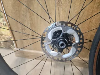 Ruedas Shimano WH-RS710 C46 Carbono