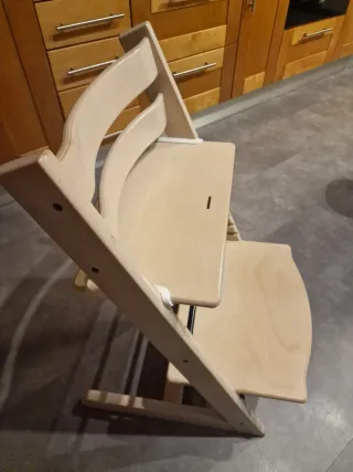 Trona Stokke Triptrap madera