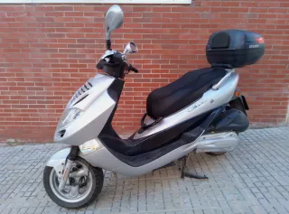 Kimco Bet&Win 250 Scooter Automática