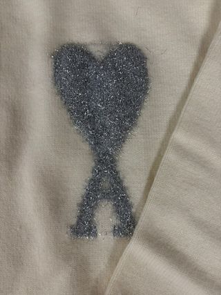 Maglione AMI Paris con cuore glitter