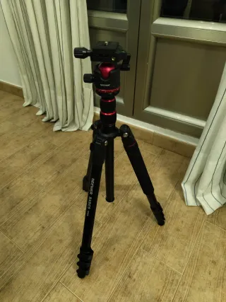 Trípode Neewer Basics