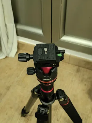 Trípode Neewer Basics
