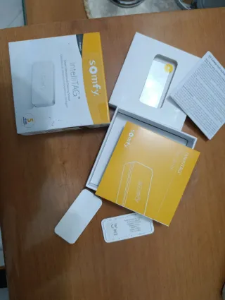 Sensore Somfy IntelliTAG danneggiato