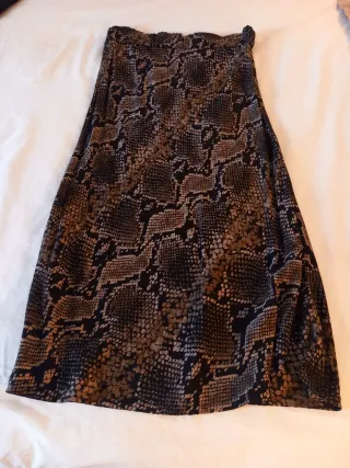 Falda Zara Animal Print Midi