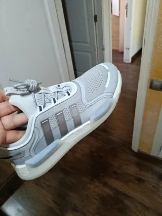 Adidas NMD V3 Gris/Blanco