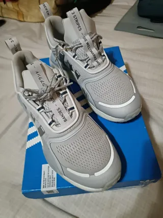 Adidas NMD V3 Gris/Blanco