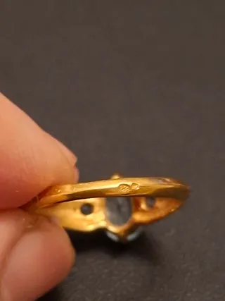 Anillo Oro Aguamarina y Zafiros