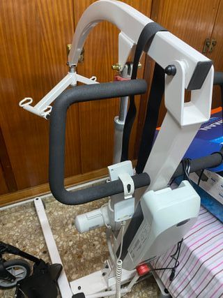 Grúa eléctrica para enfermos