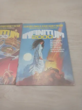 Comics infinitum 2000