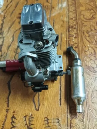 Motor nuevo Aeromodelismo OS 70 4 tiempos