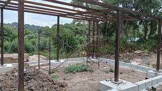 Empresa Multiusos especialista en piscinas  fibra