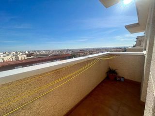 Piso en alquiler en Carrús Oest - El Toscar en Elche
