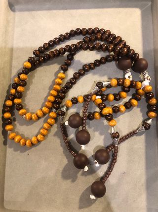 Juzu Buddista in legno marrone e ocra