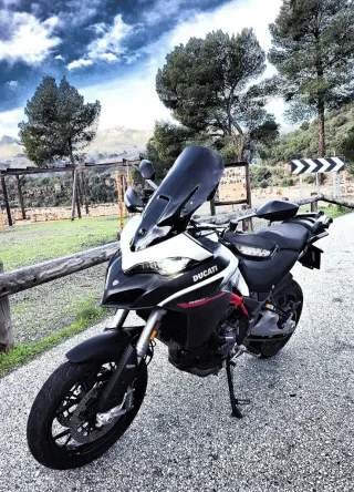 Cúpula Puig Touring Ahumado Oscuro 7623F Ducati