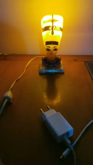 Lámpara Egipcia Nefertiti