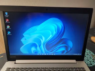 Portátil Lenovo IdeaPad 330-15IKB