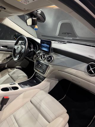 Mercedes-Benz GLA 2016