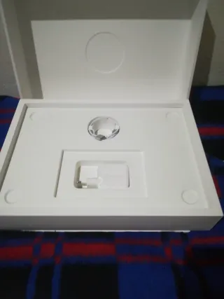 MacBook Air 15 M4 16/512 Gris Espacial