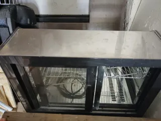 Mueble botellero cristal negro