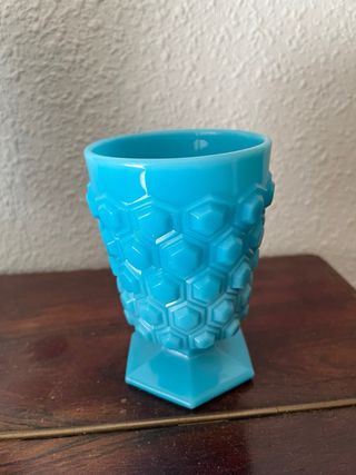 Bombonera y copa cristal opalino azul