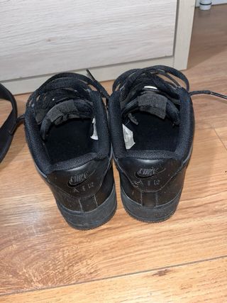 Nike Air Force 1 Negras Usadas