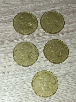 Monedas Francesas: Céntimos 5, 10, 20