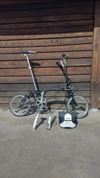Bicicleta Plegable Brompton H6L Negra