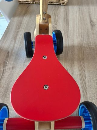 Triciclo de madera para bebés