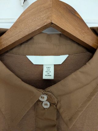 Camiseta marrón manga corta