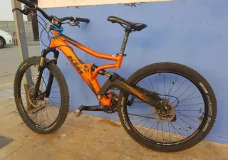 Bicicleta KTM Rockraider Naranja montaña