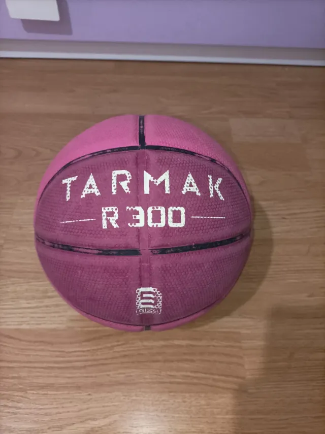 Balón Baloncesto Tarmak R300 Rosa