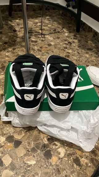 Puma Suede XL Talla 42 Negro/Blanco