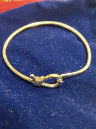 Pulsera artesana nudo plata