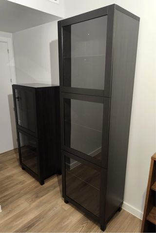 Vitrina Besta 3 puertas Ikea