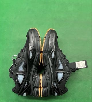 Raf Simons x Adidas Ozweego 3 negociación aceptada