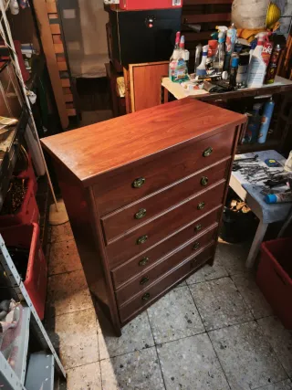 Cajonera de madera maciza