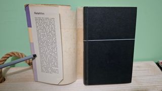 Retahílas (Colección Ancora y delfín, v. 448)...