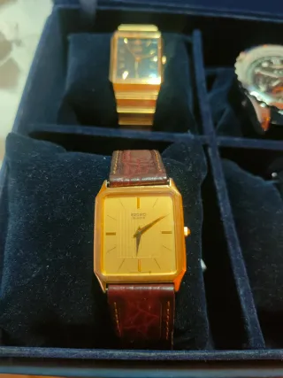 Reloj Seiko Quartz Dorado Negro