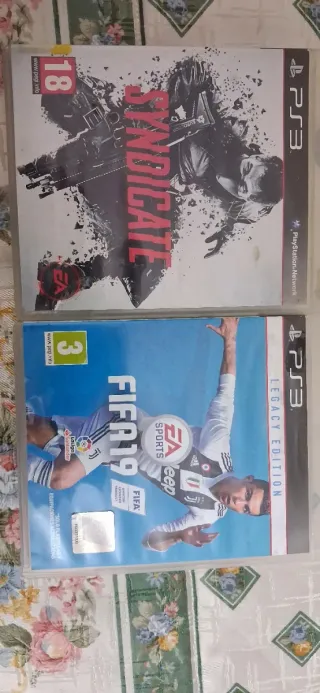 Lote Juegos PS3: FIFA 19 y Assassin's Creed