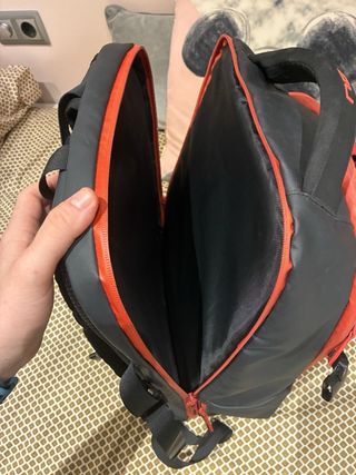 Mochila Padel NOX Negra y Naranja