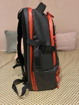 Mochila Padel NOX Negra y Naranja