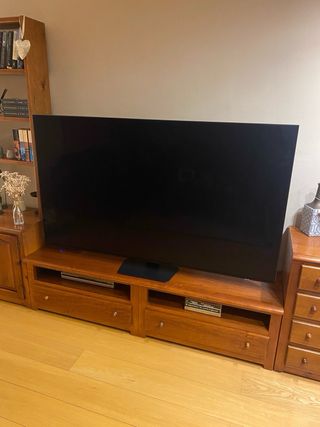 Mueble de comedor completo de madera