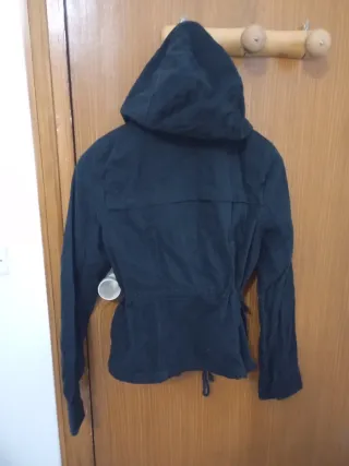 Chaqueta Hollister azul marino talla M