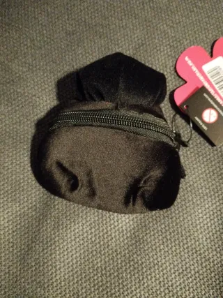 Monedero Kumis Negro y Rosa