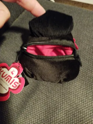 Monedero Kumis Negro y Rosa