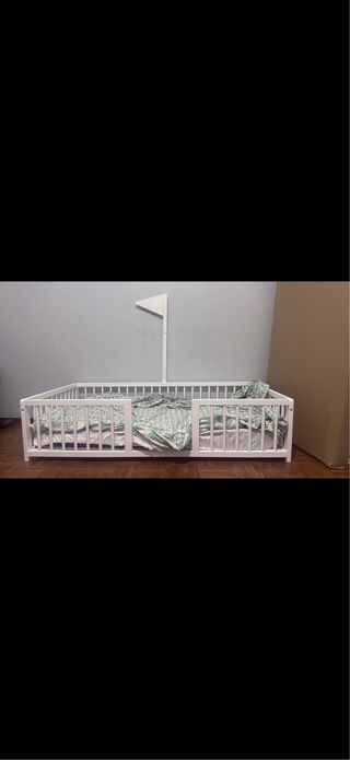 Cama infantil com grades