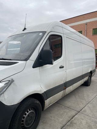 Mercedes-Benz Sprinter 2021