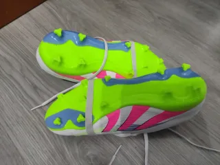 Botas de fútbol Adidas Talla 38