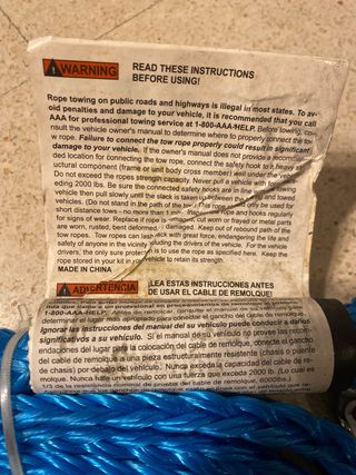 Cuerda de remolque azul con ganchos